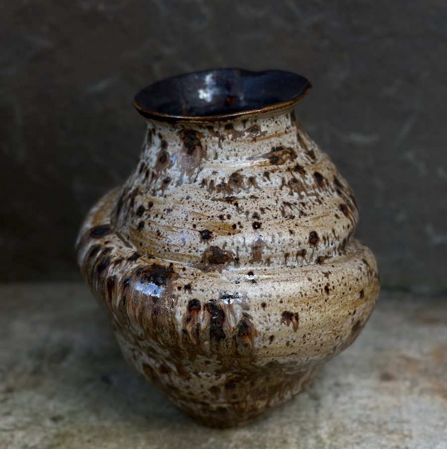 Goldie Pot Sandstorm Lump Vase