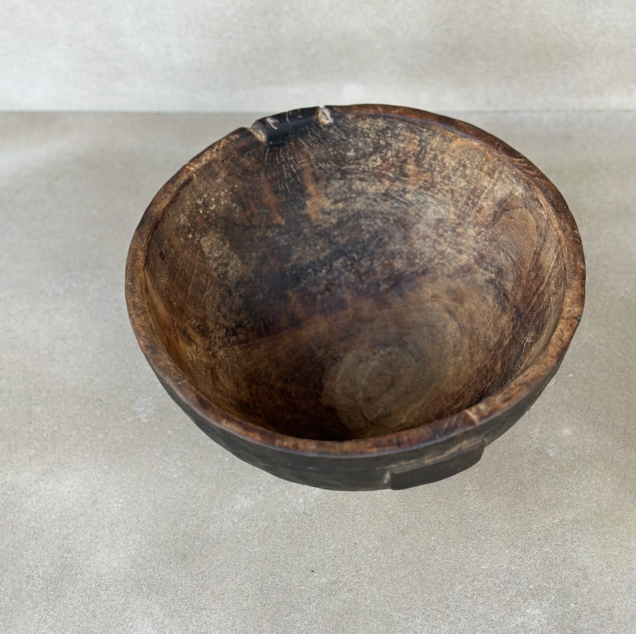 African Hausa Engraved Wooden Bowl / Small